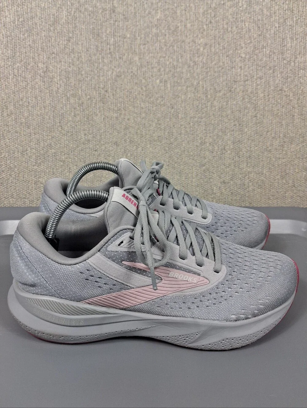 Brooks Adrenaline GTS 24 Shoes Womens 10 Grey Pink Running Stability Walking